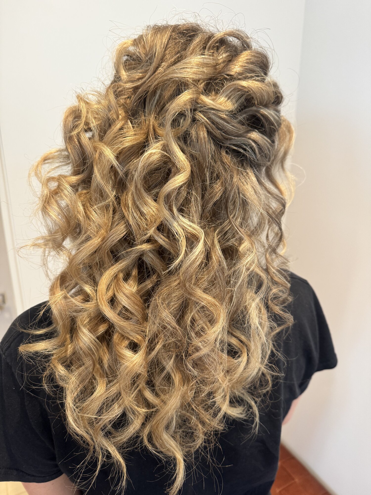 Long defined curls styled by Cristin at Interlaced Beauty